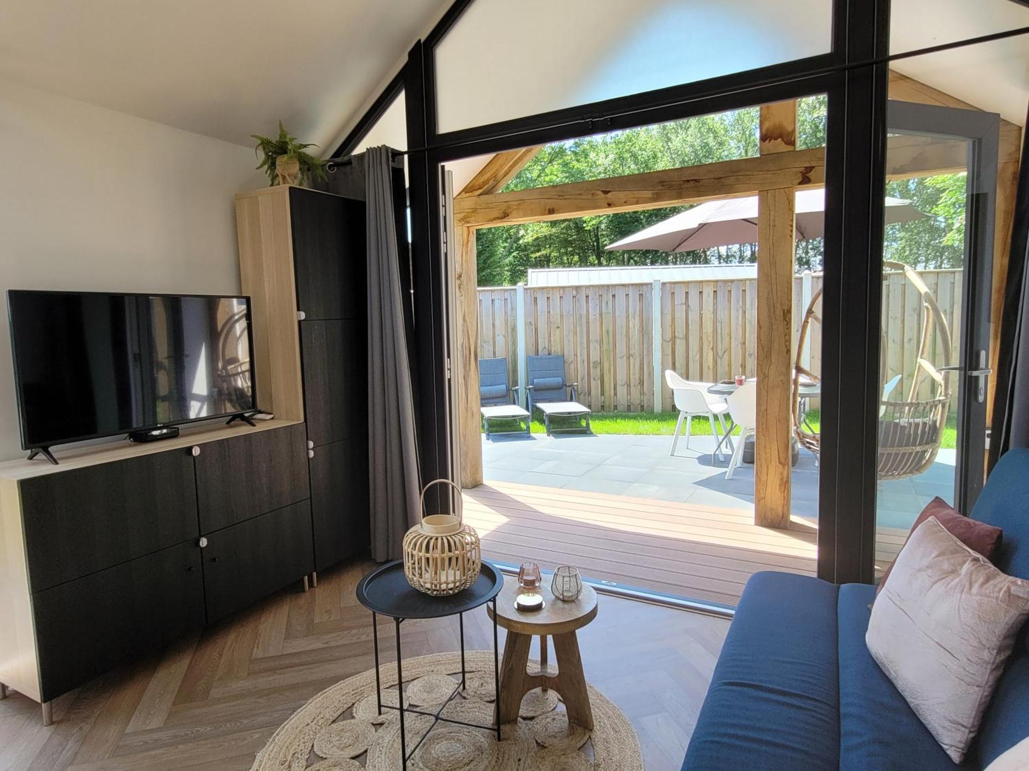 Tiny Zen House In Heinkenszand With Private Sauna, Airco, Outdoor Swimming Pool, Wifi And 2 Bedrooms Buitenkant foto