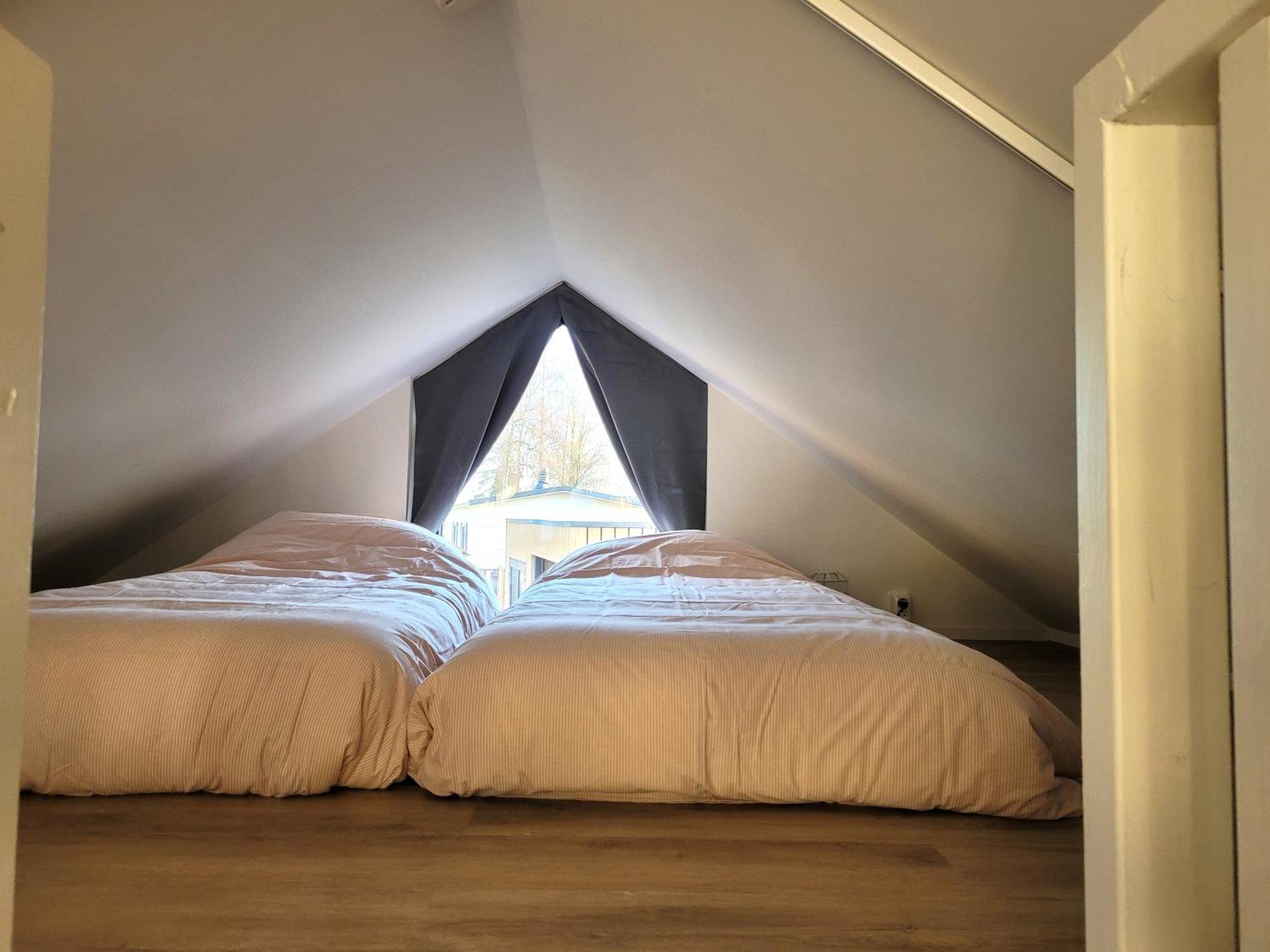 Tiny Zen House In Heinkenszand With Private Sauna, Airco, Outdoor Swimming Pool, Wifi And 2 Bedrooms Buitenkant foto